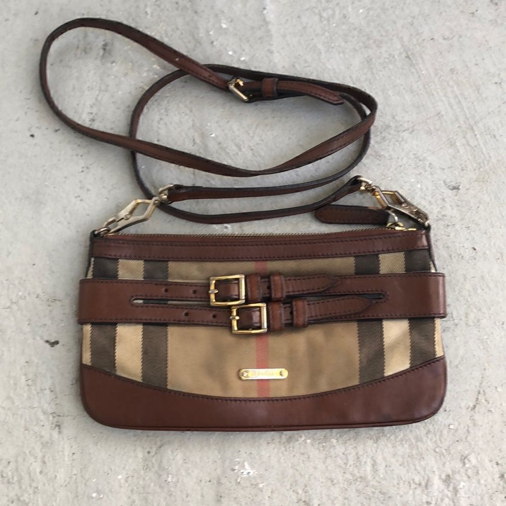 Burberry crossbody 